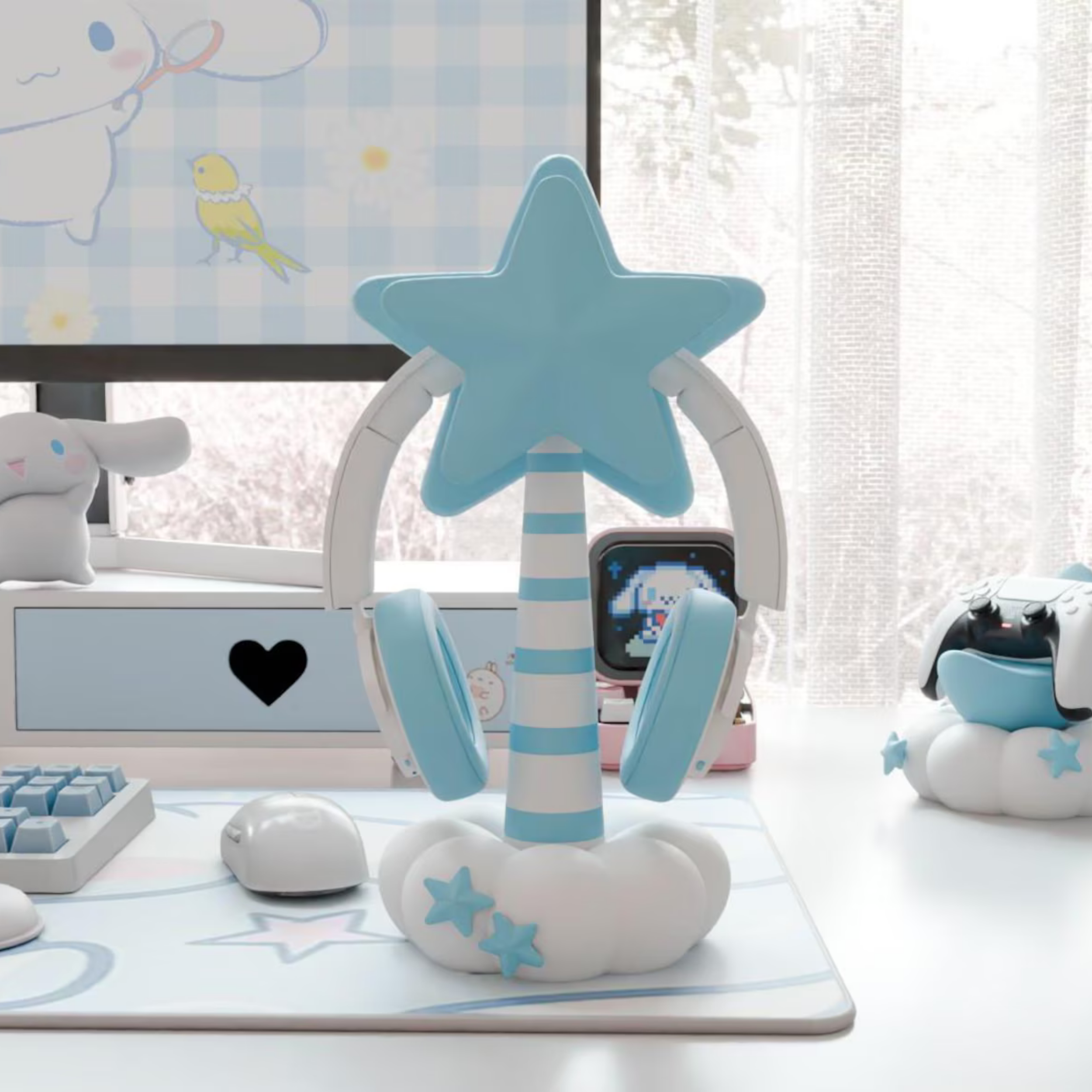 Star Headphone Stand