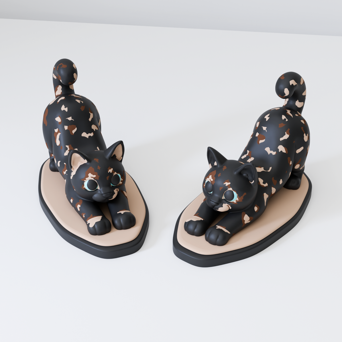 Tortoiseshell Cat Controller Stand